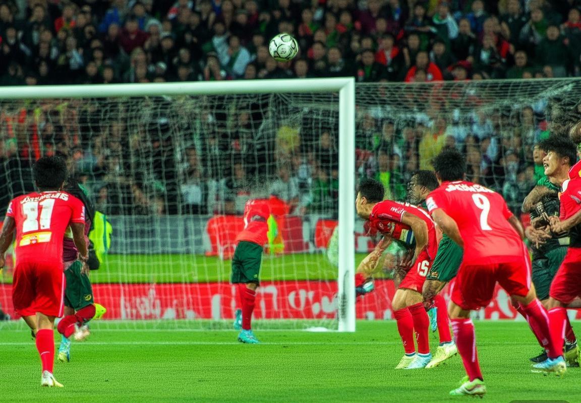 2017重庆国安巅峰对决：经典之战回顾与情感解析