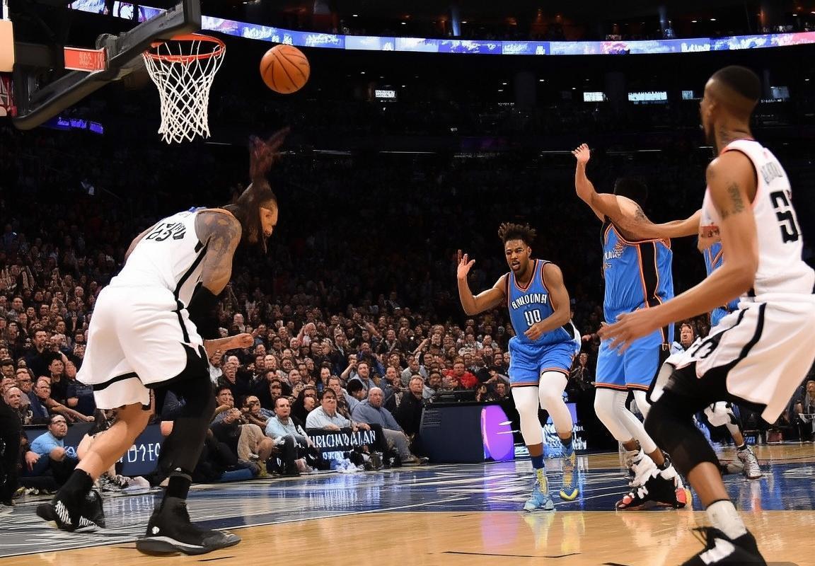 欧文威少携手制胜，篮网雷霆巅峰对决回顾